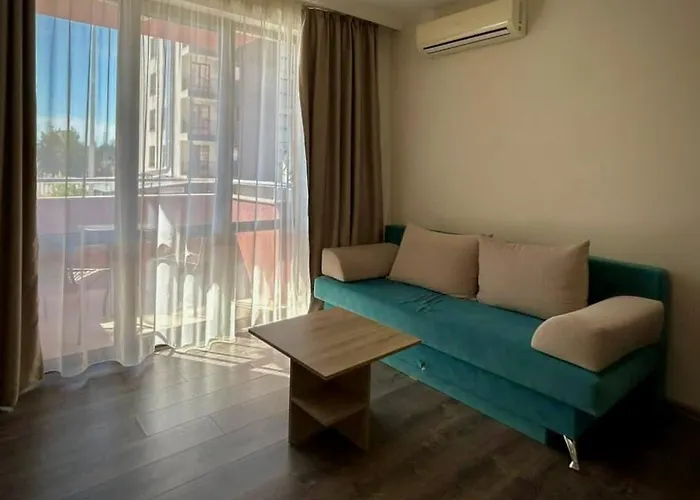 Sunny Tarsis Double 2 Adults 2 Children ساني بيتش