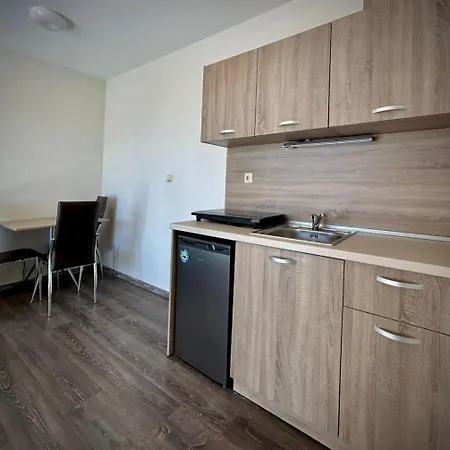 Sunny Tarsis Double 2 Adults 2 Children *