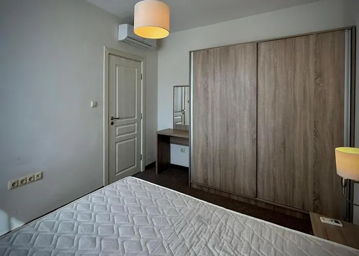 Sunny Tarsis Double 2 Adults 2 Children